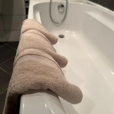 Gardens Funky Fresh By Joro